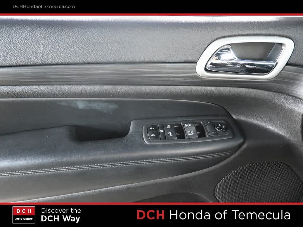 Thumbnail: 2021 Jeep Grand Cherokee - 16