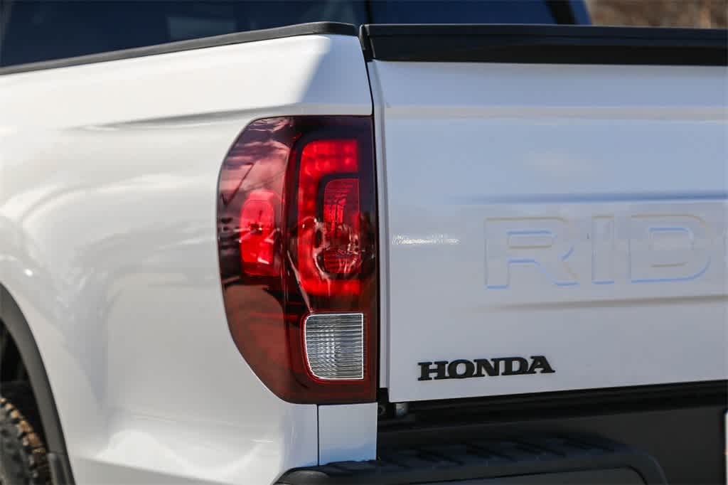 Thumbnail: 2026 Honda Ridgeline - 8