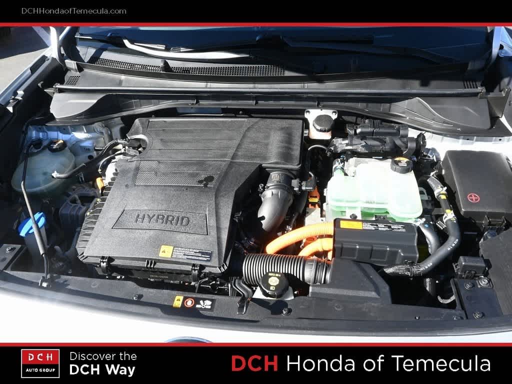 Thumbnail: 2017 Kia Niro - 24