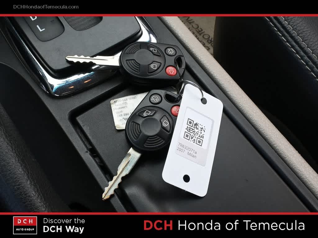 Thumbnail: 2007 Mercury Milan - 14