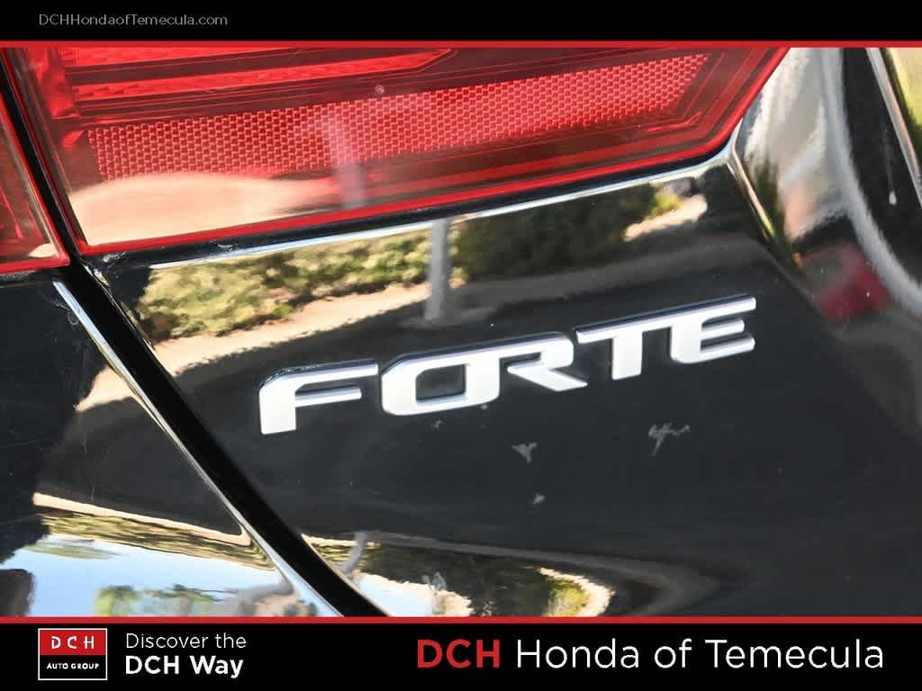 2022 Kia Forte GT-Line 7