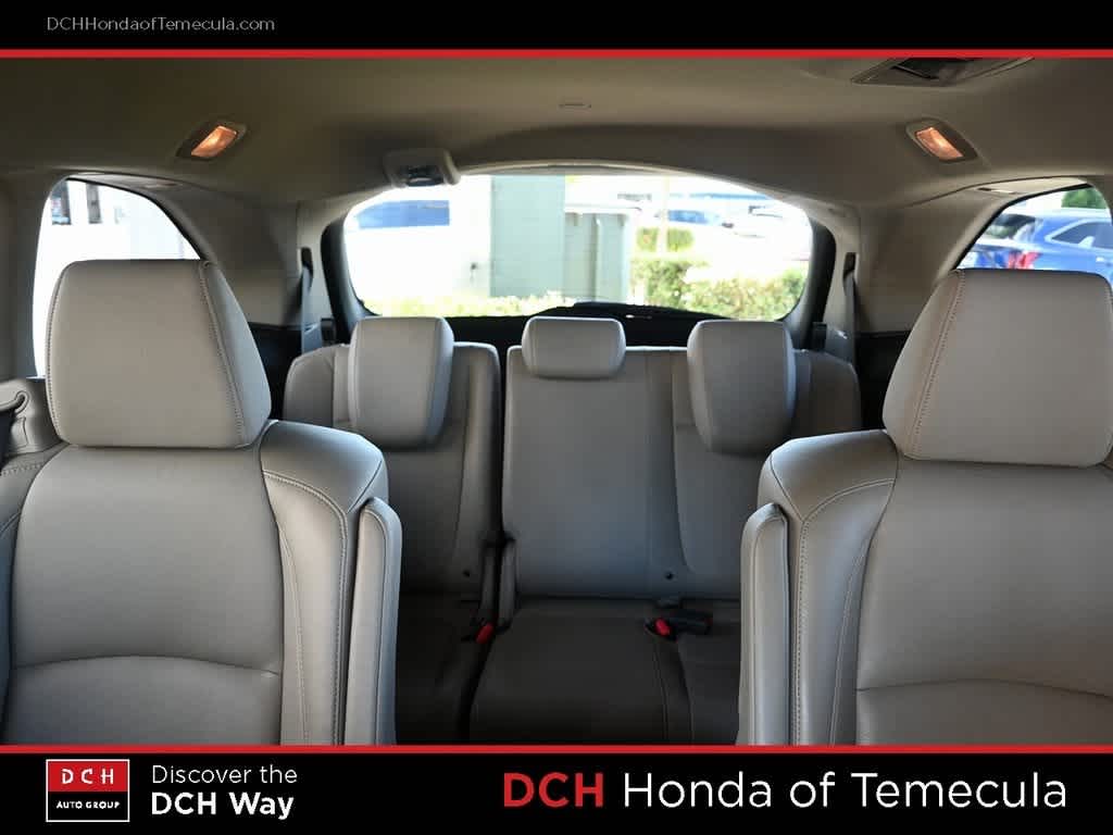 Thumbnail: 2019 Honda Odyssey - 21
