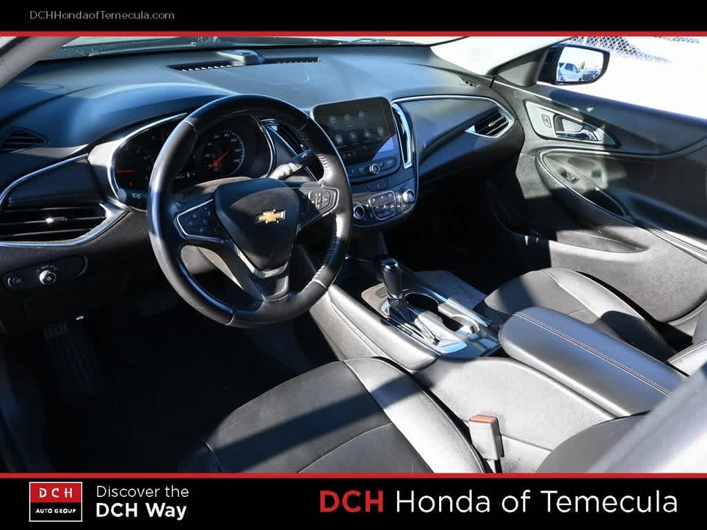 Thumbnail: 2019 Chevrolet Malibu - 8