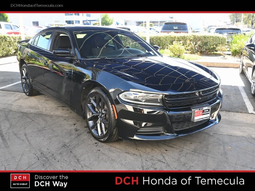 2022 Dodge Charger SXT photo 3