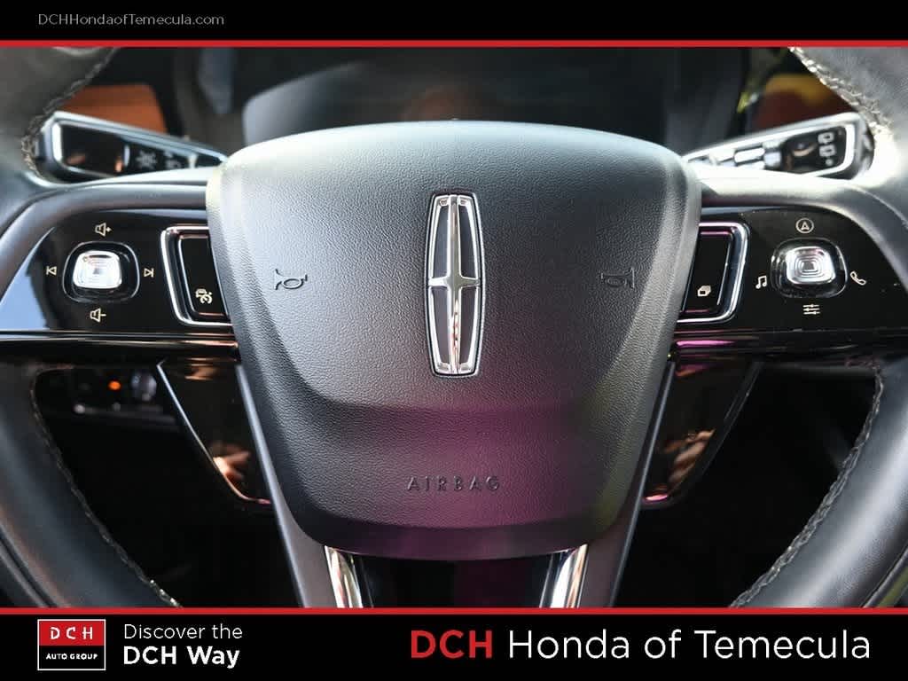 Thumbnail: 2021 Lincoln Corsair - 9