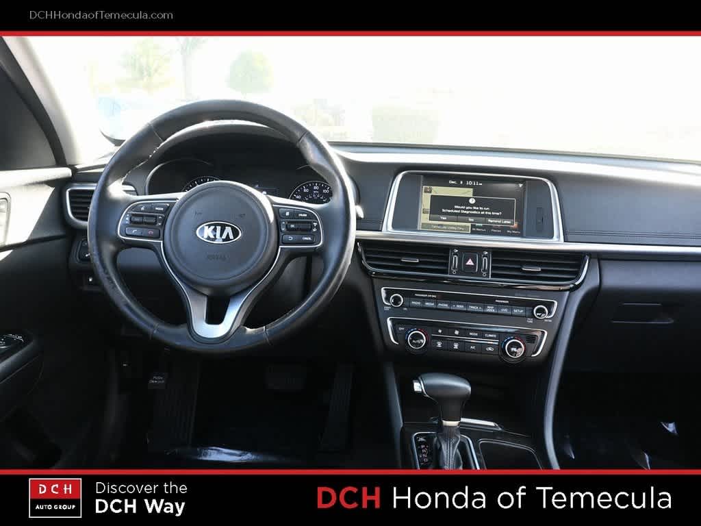 Thumbnail: 2016 Kia Optima - 8