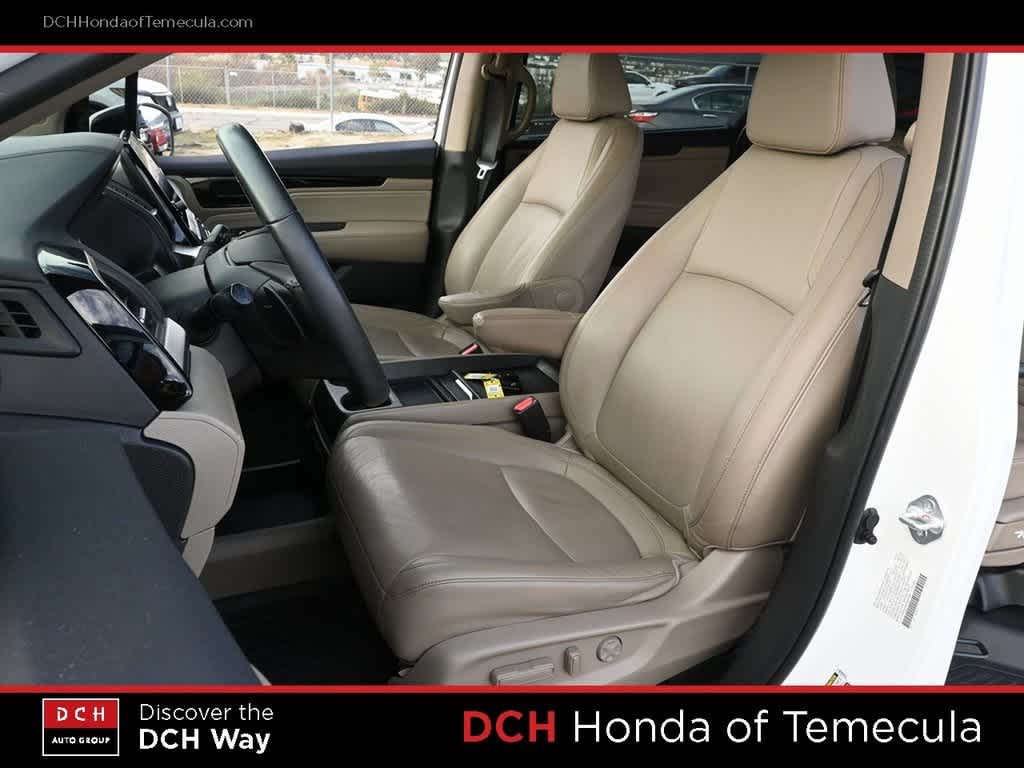 Thumbnail: 2023 Honda Odyssey - 17