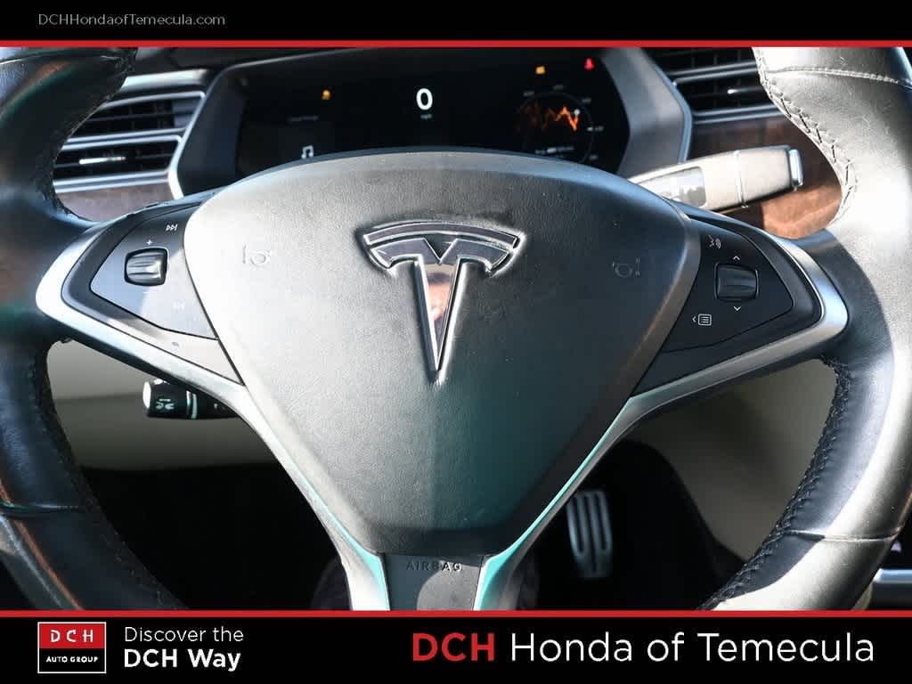Thumbnail: 2016 Tesla Model X - 9