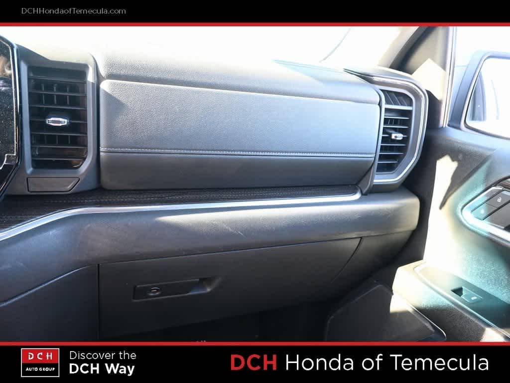 Thumbnail: 2023 Chevrolet Silverado 1500 - 13