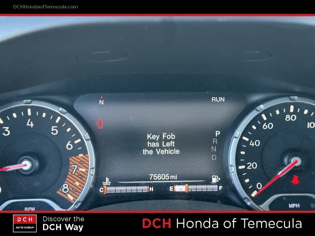 Thumbnail: 2019 Jeep Renegade - 10