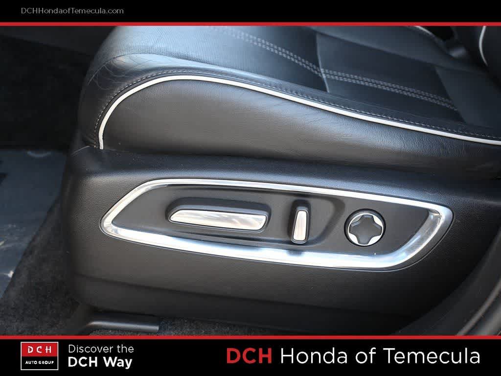 Thumbnail: 2019 Acura MDX - 17