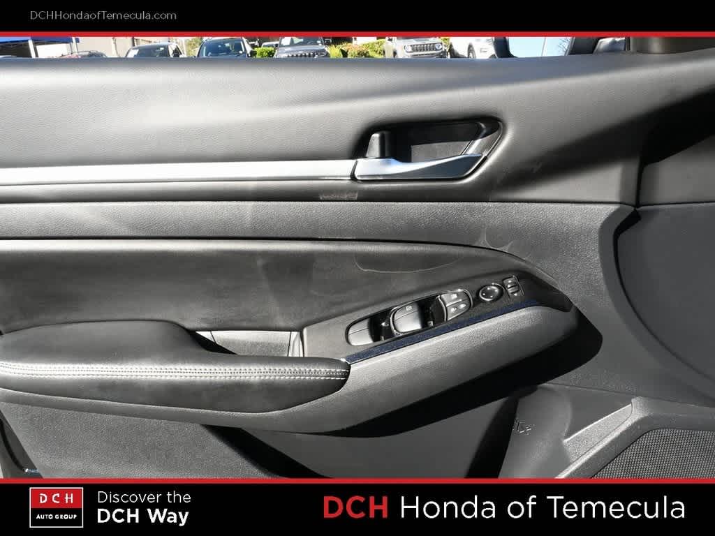 Thumbnail: 2023 Nissan Altima - 16