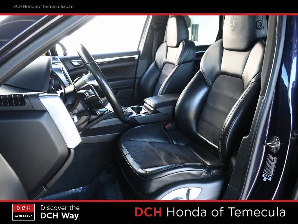 Thumbnail: 2017 Porsche Cayenne - 18