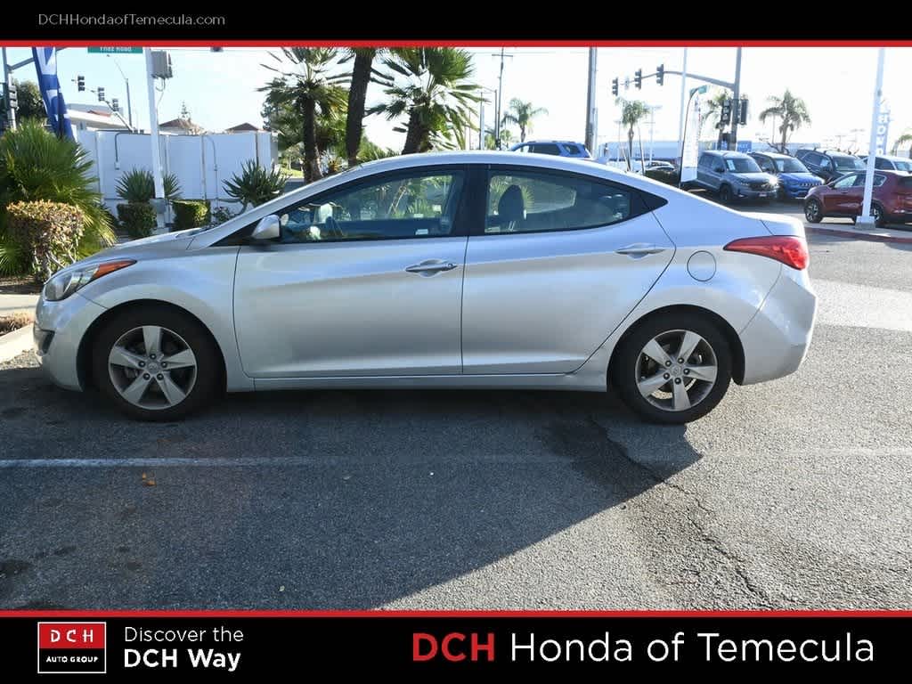 Thumbnail: 2013 Hyundai Elantra - 4