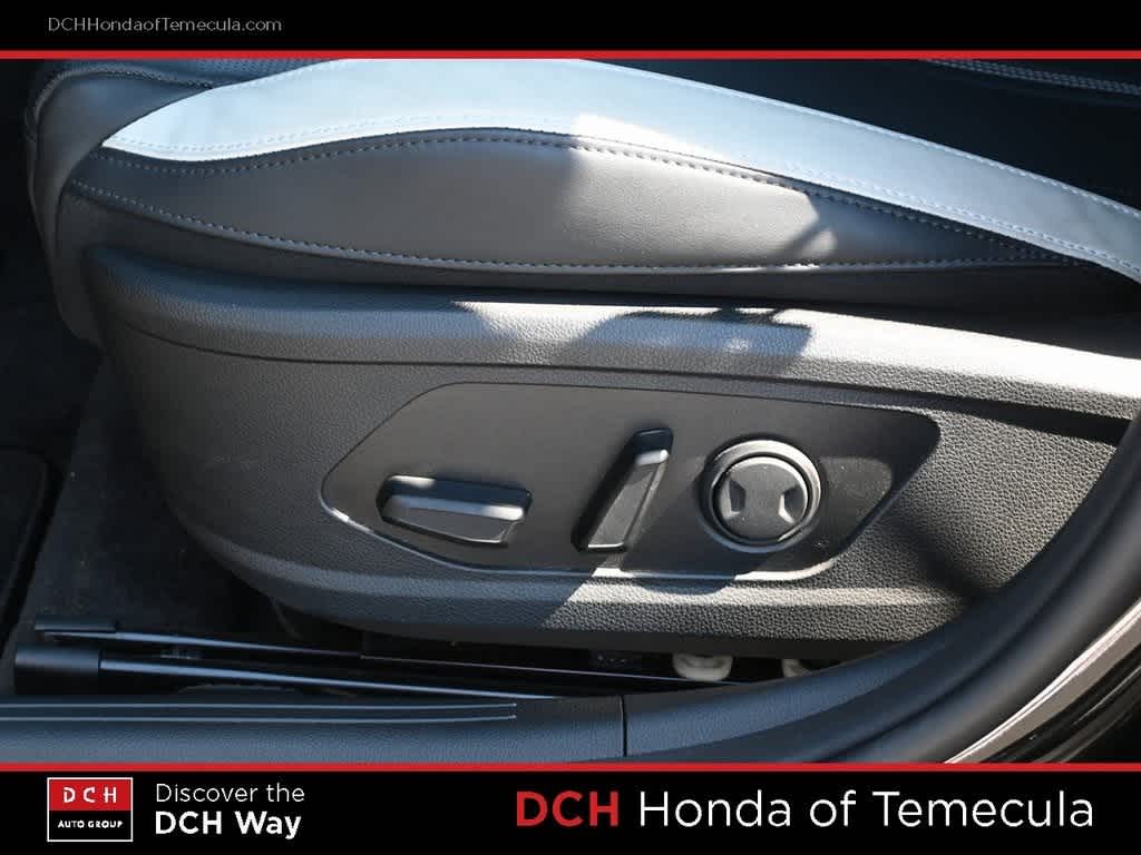 Thumbnail: 2025 Kia K5 - 16