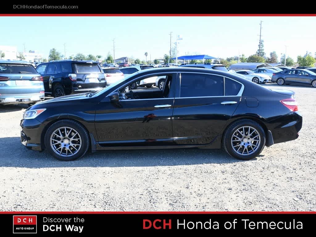 Thumbnail: 2017 Honda Accord - 4