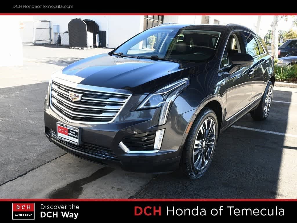 Used 2017 CADILLAC XT5 Premium Luxury FWD SUV