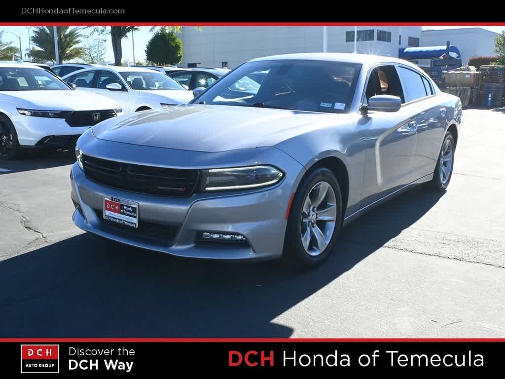 2016 Dodge Charger SXT -
                  Temecula, CA