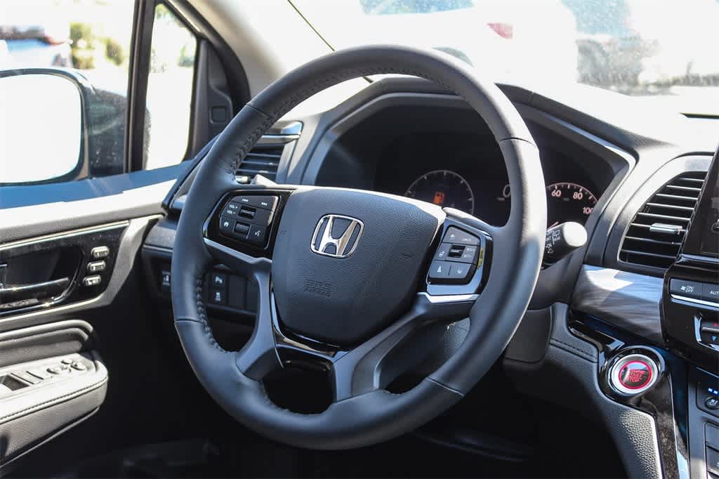 Thumbnail: 2026 Honda Odyssey - 15