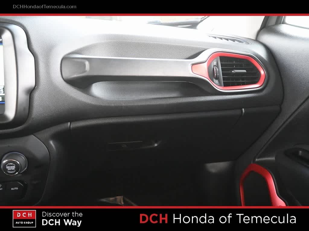 Thumbnail: 2023 Jeep Renegade - 14