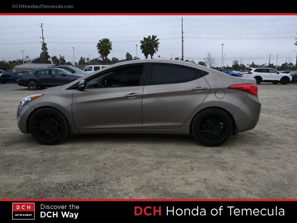 Thumbnail: 2013 Hyundai Elantra - 4