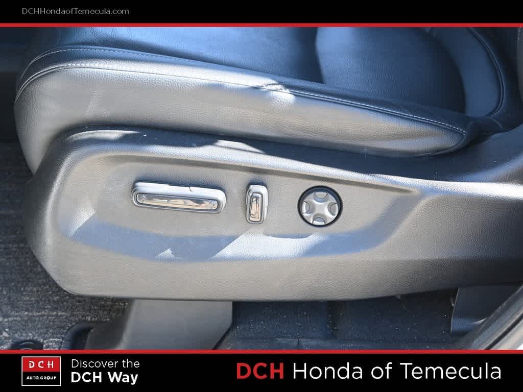 Thumbnail: 2023 Honda Odyssey - 16