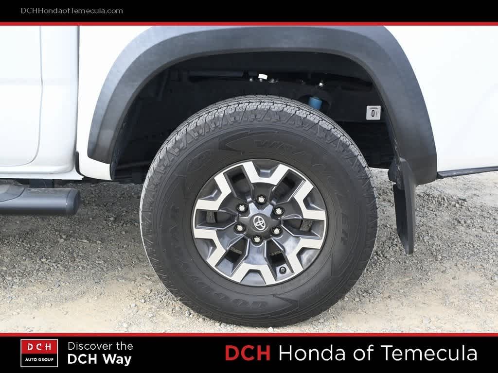 Thumbnail: 2018 Toyota Tacoma - 21