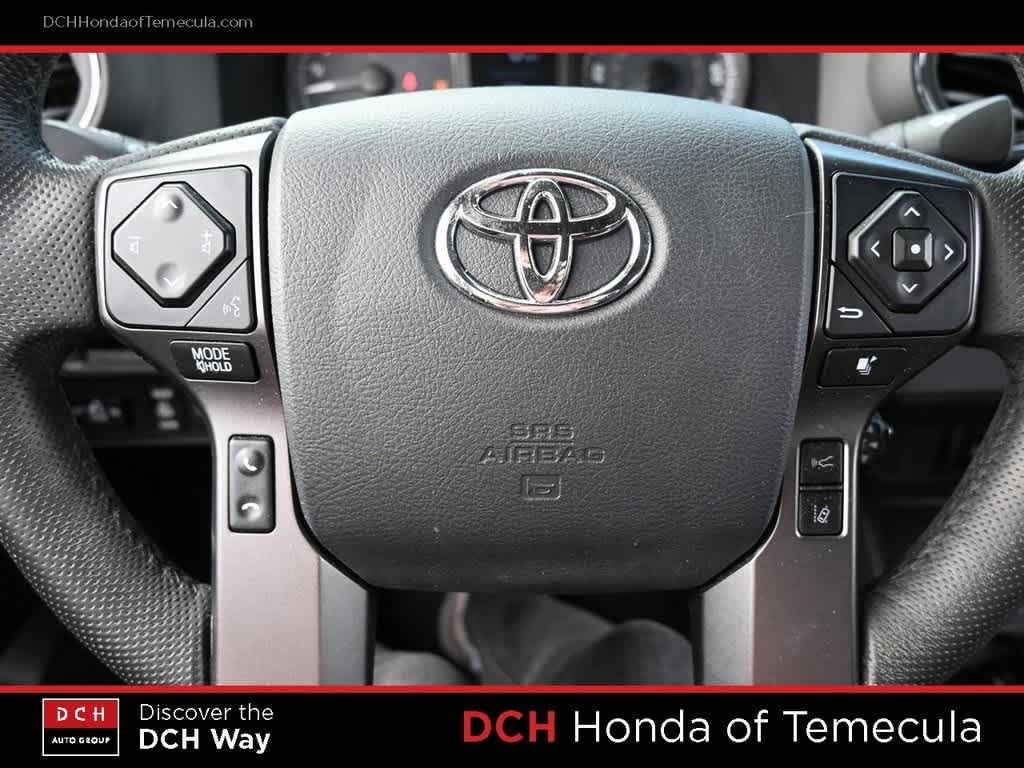 Thumbnail: 2018 Toyota Tacoma - 8