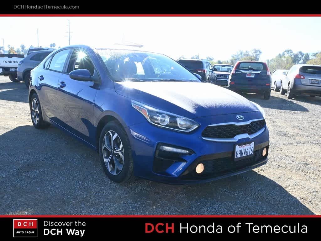 2019 Kia Forte FE LXS photo 3