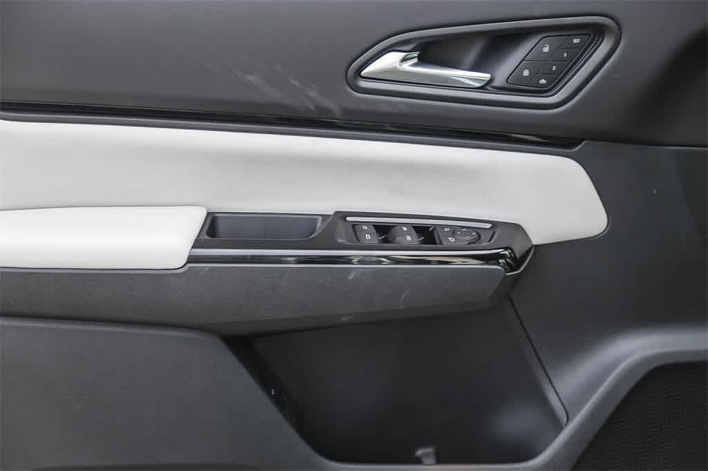 Thumbnail: 2026 Honda Prologue - 21