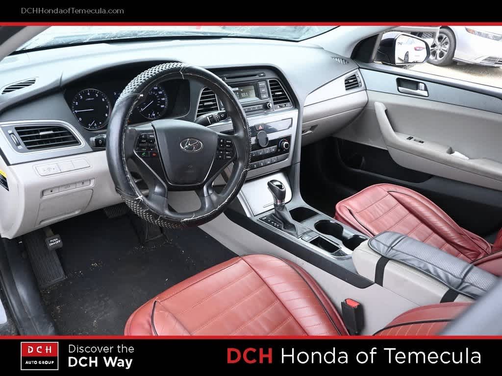 Thumbnail: 2017 Hyundai Sonata - 8