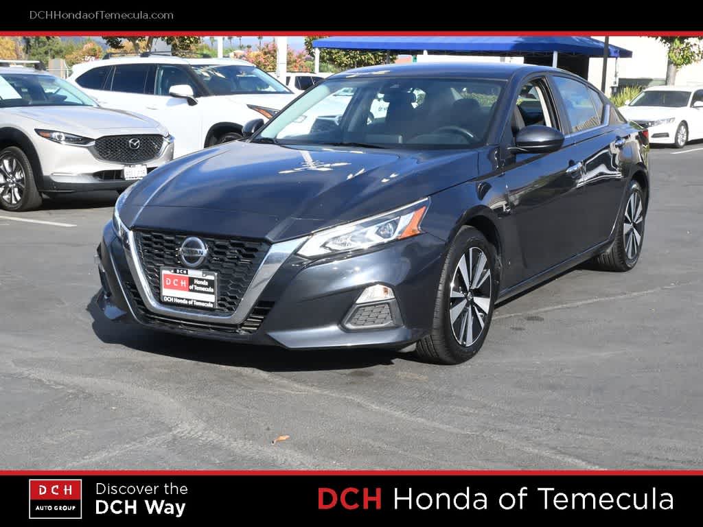 2021 Nissan Altima 2.5 SV — photo 1 of 24
