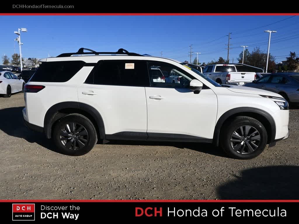 Thumbnail: 2024 Nissan Pathfinder - 5
