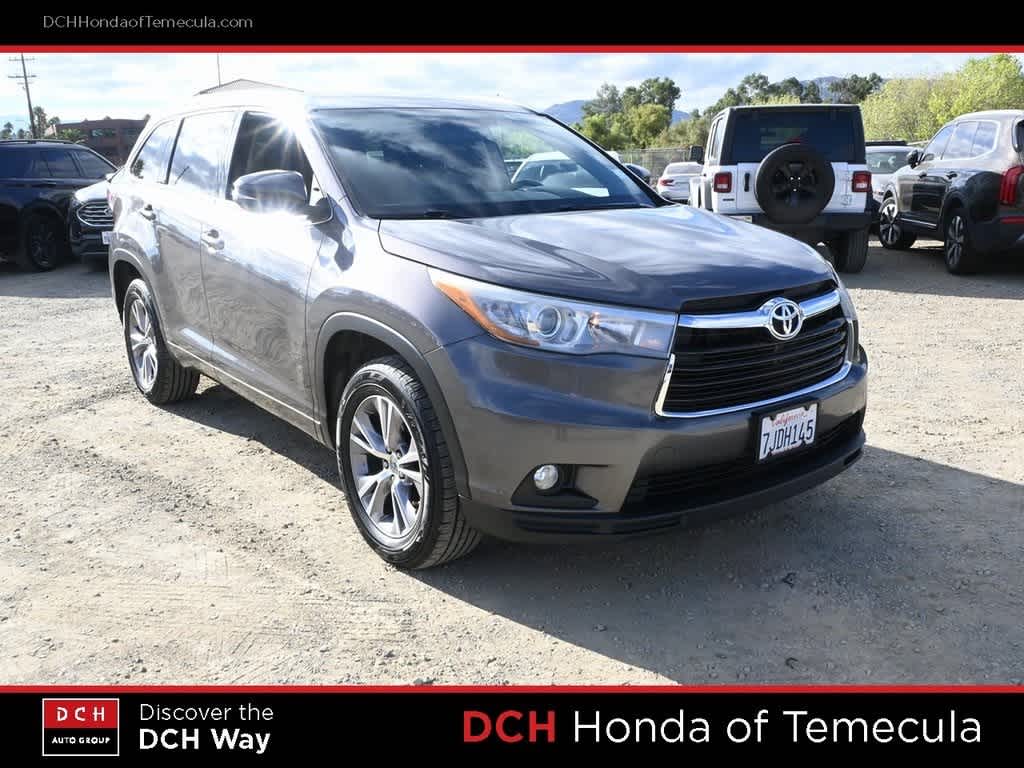 Thumbnail: 2015 Toyota Highlander - 3