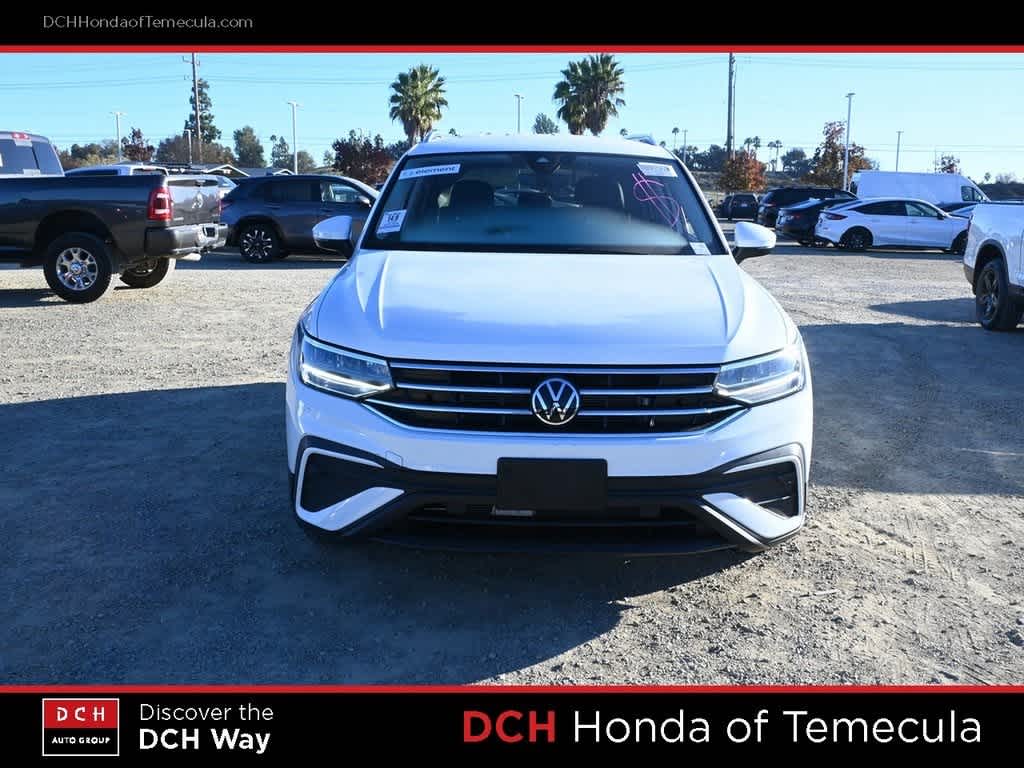Thumbnail: 2024 Volkswagen Tiguan - 2