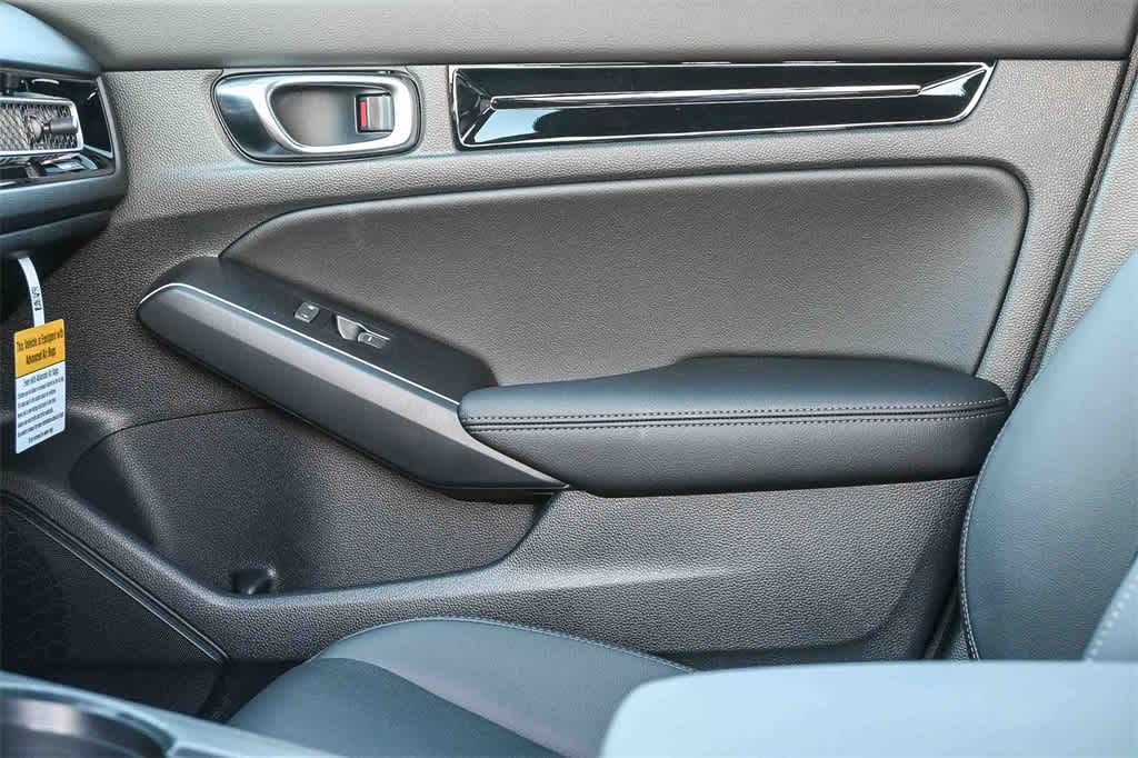 Thumbnail: 2026 Honda Civic - 13