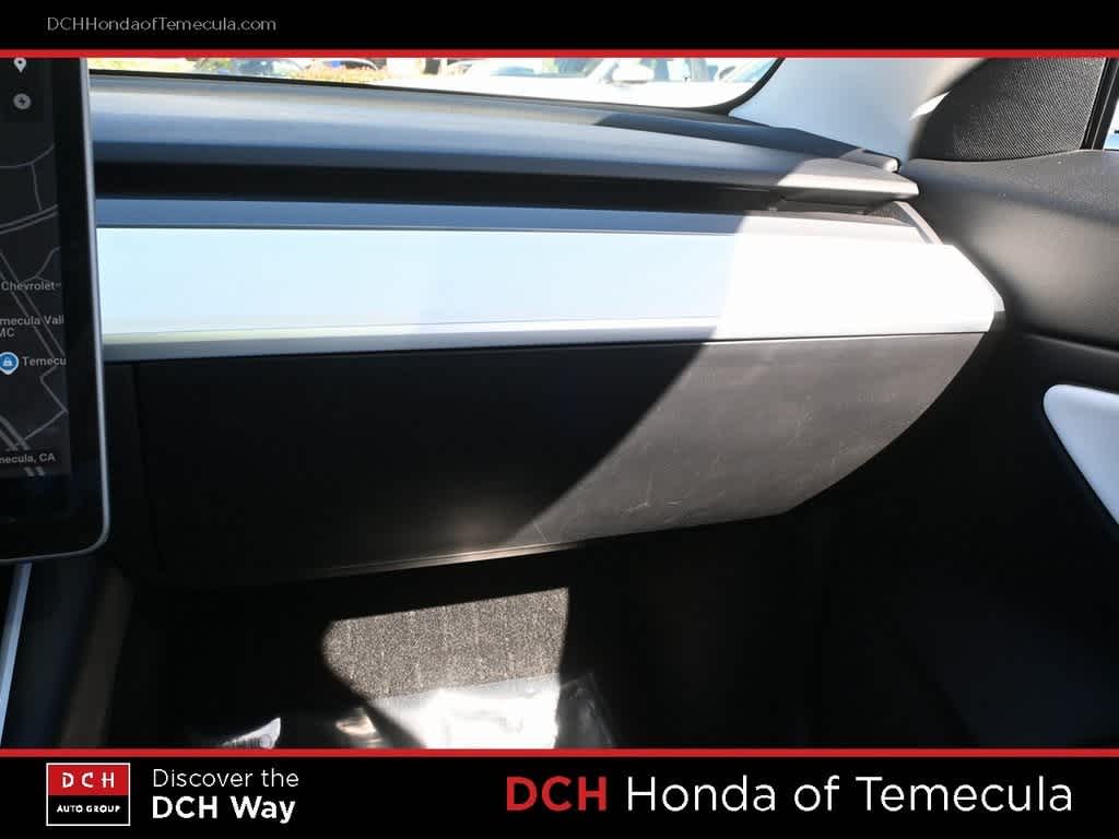 Thumbnail: 2020 Tesla Model 3 - 14