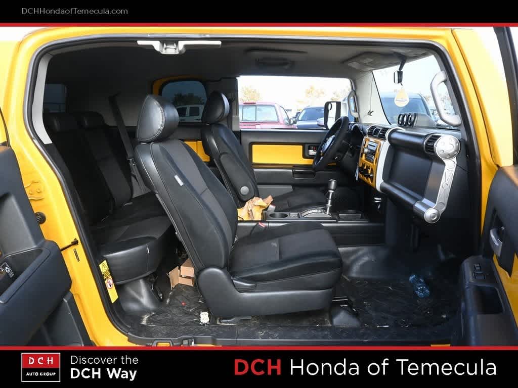 Thumbnail: 2008 Toyota FJ Cruiser - 18