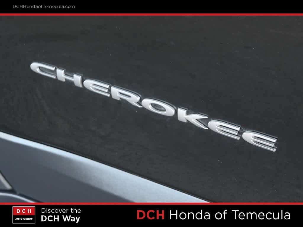Thumbnail: 2022 Jeep Cherokee - 5