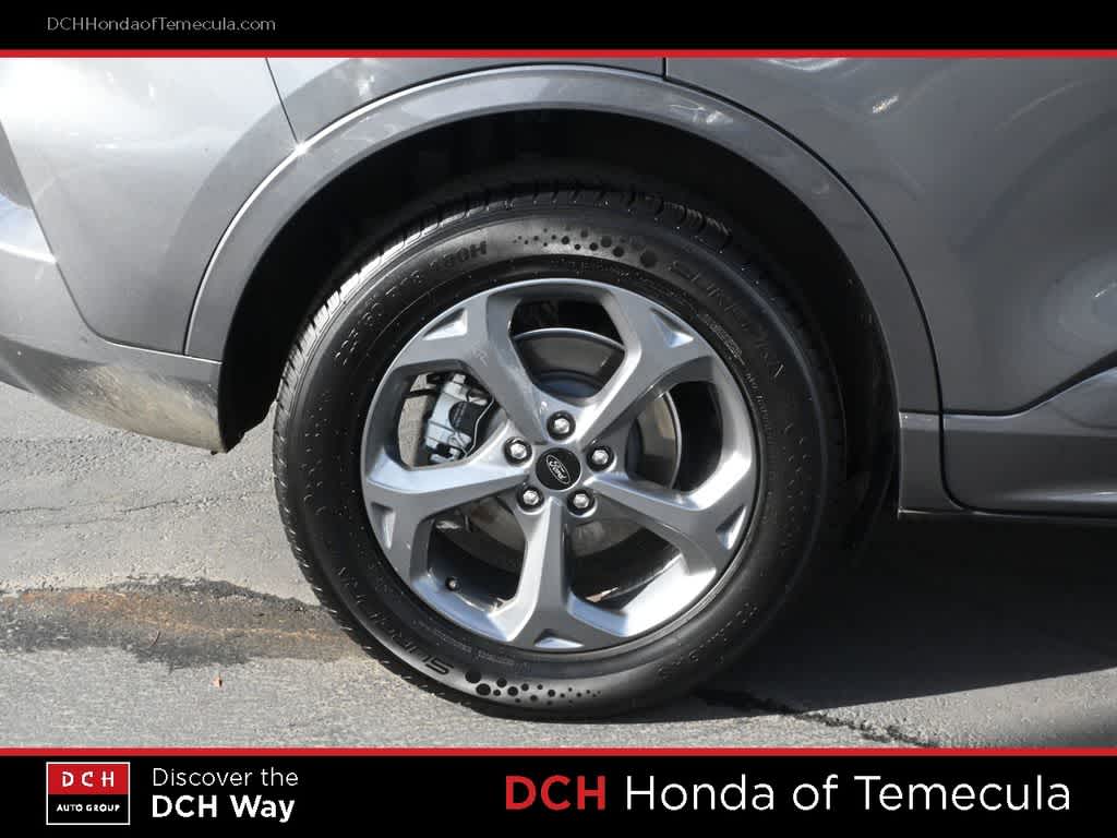 Thumbnail: 2024 Ford Escape - 23