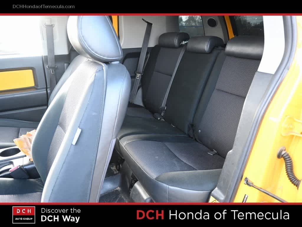 Thumbnail: 2008 Toyota FJ Cruiser - 17