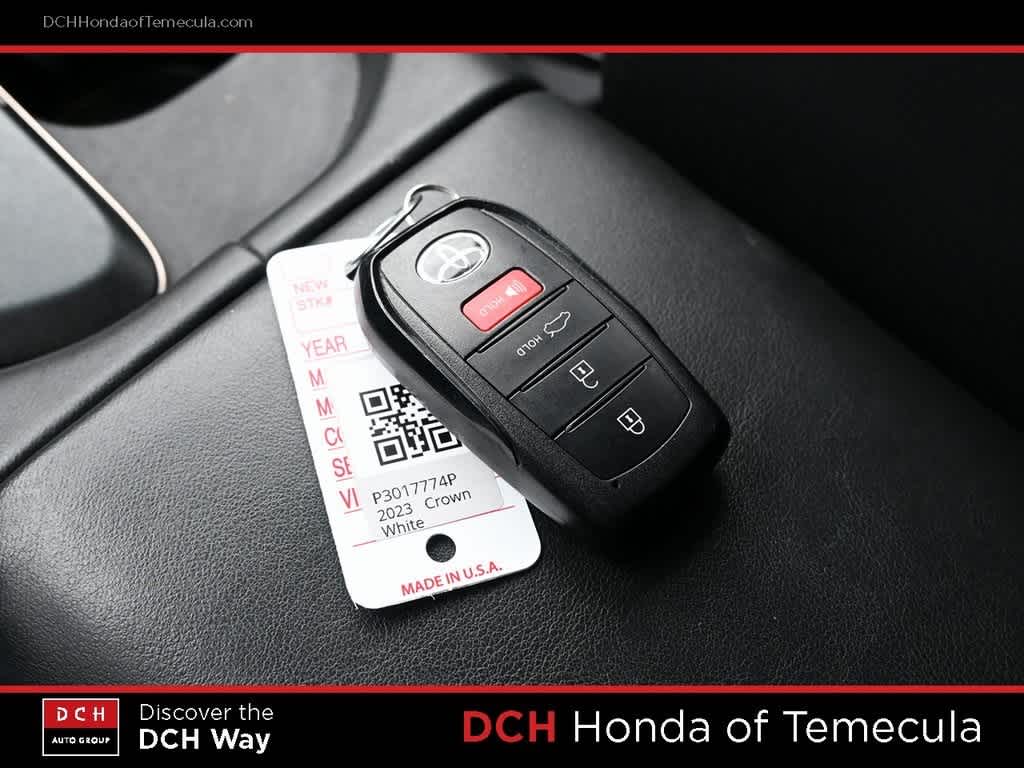 Thumbnail: 2023 Toyota Crown - 8