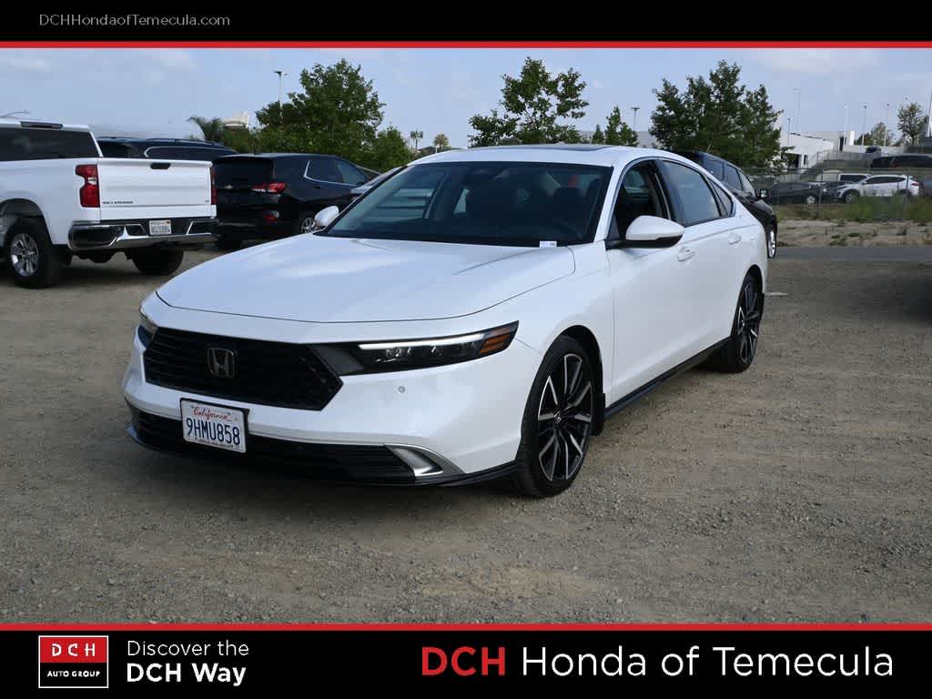 2023 Honda Accord Hybrid Touring's photo