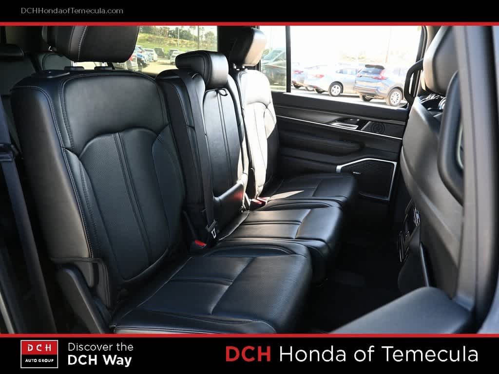 Thumbnail: 2024 Jeep Wagoneer - 19