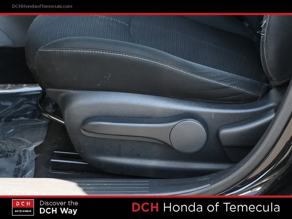 Thumbnail: 2018 Nissan Sentra - 20