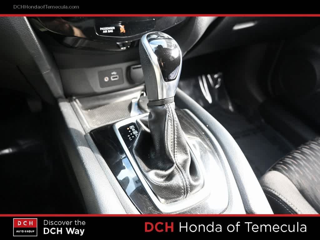 Thumbnail: 2020 Nissan Rogue - 11