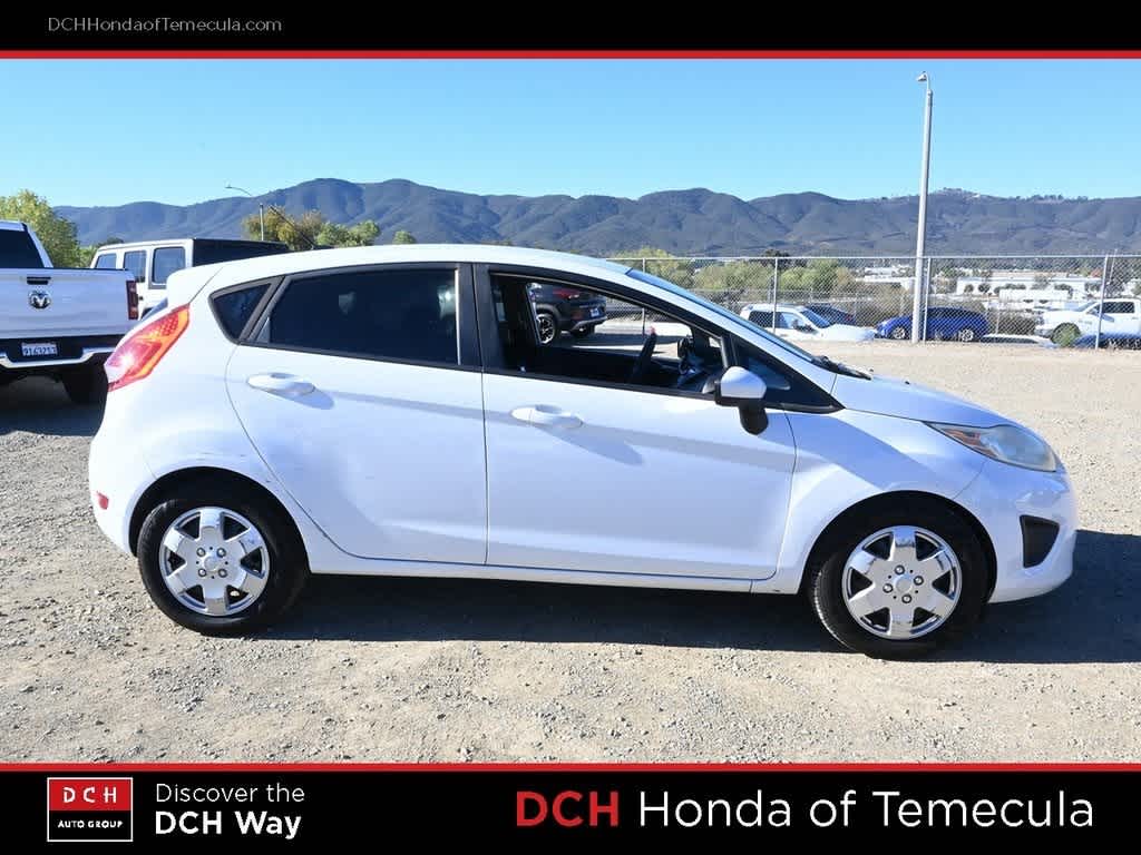 Thumbnail: 2012 Ford Fiesta - 5