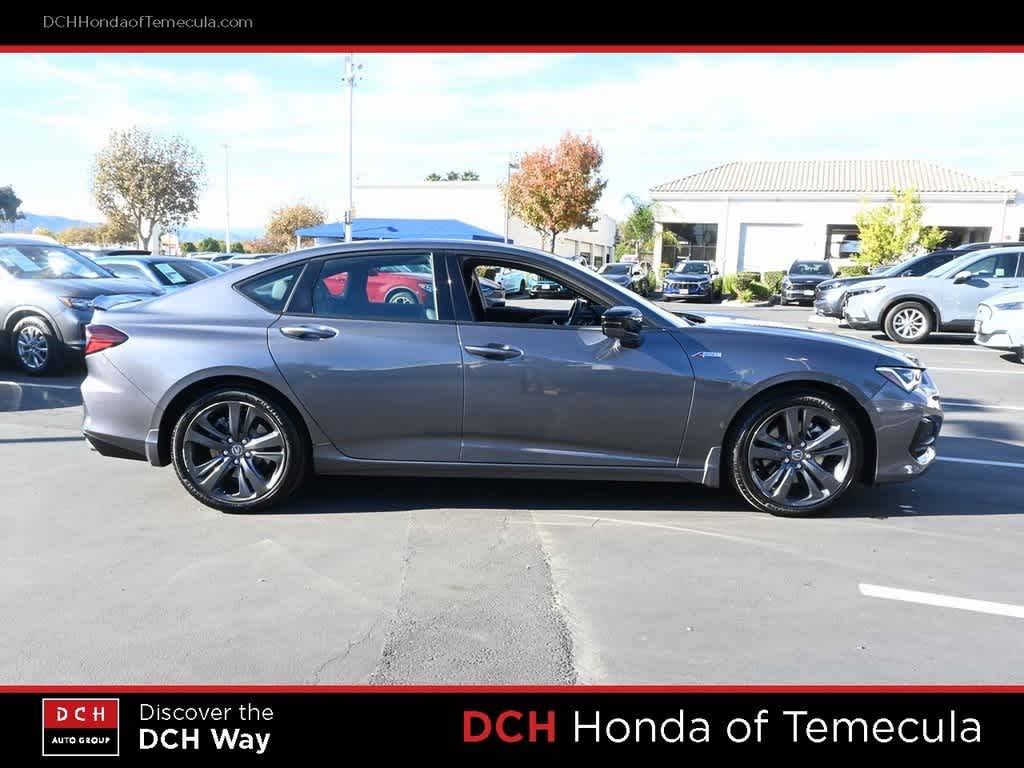 Thumbnail: 2022 Acura TLX - 5