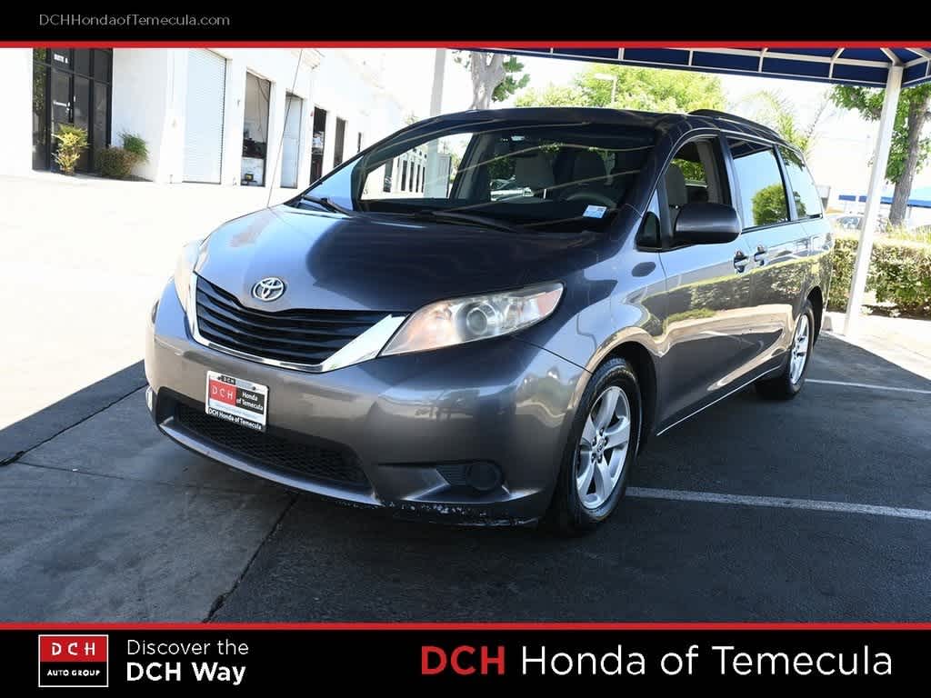 2011 Toyota Sienna LE -
                  Temecula, CA