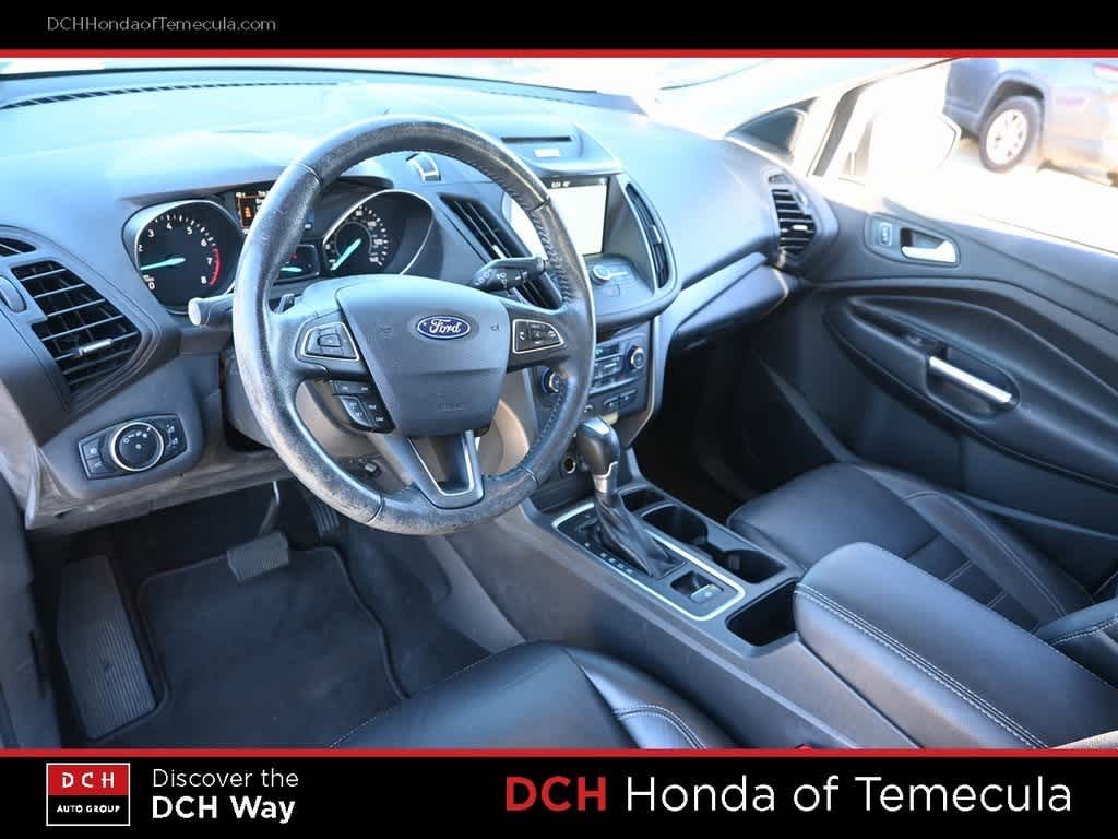 Thumbnail: 2017 Ford Escape - 8